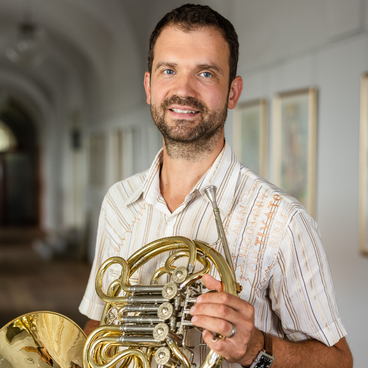 DEJAN RAKOVIČ, učitelj trobil in pihalnega orkestra